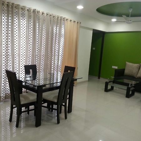 Arista Service Apartments Andheri มุมไบ ภายนอก รูปภาพ