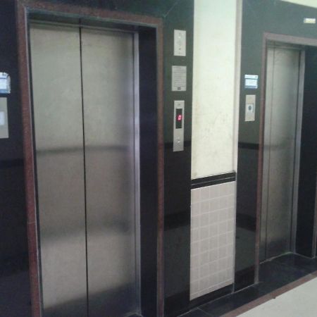 Arista Service Apartments Andheri มุมไบ ภายนอก รูปภาพ