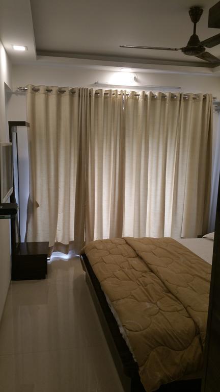 Arista Service Apartments Andheri มุมไบ ภายนอก รูปภาพ